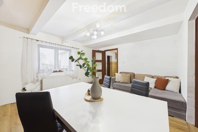 Dom z potencjałem i dużą działką.