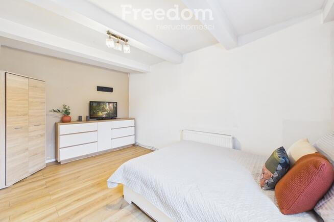 Dom z potencjałem i dużą działką.