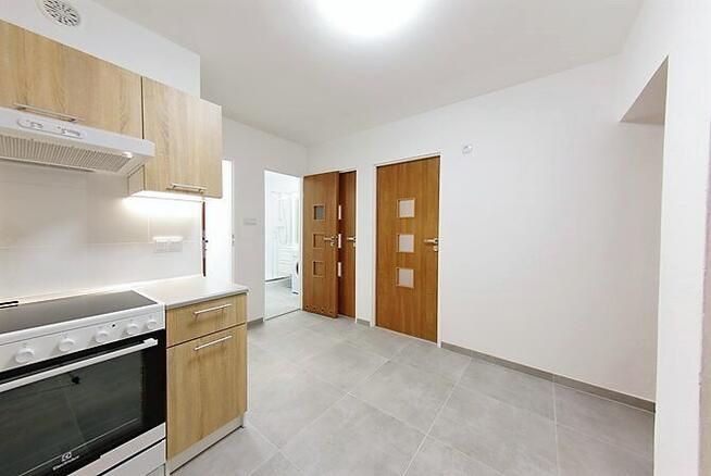 Bolesławiecka 15, Stare Miasto, pokój z balkonem