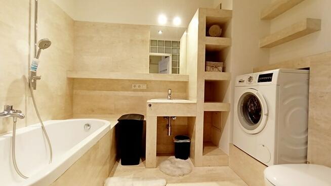 2 pokoje z ogródkiem i garażem – Słomińskiego 7