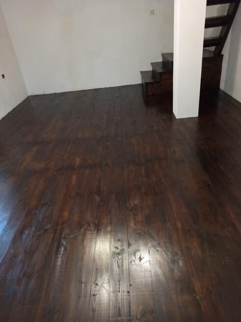 Dom piętrowy z dużą przestronną działką SPRZEDAM