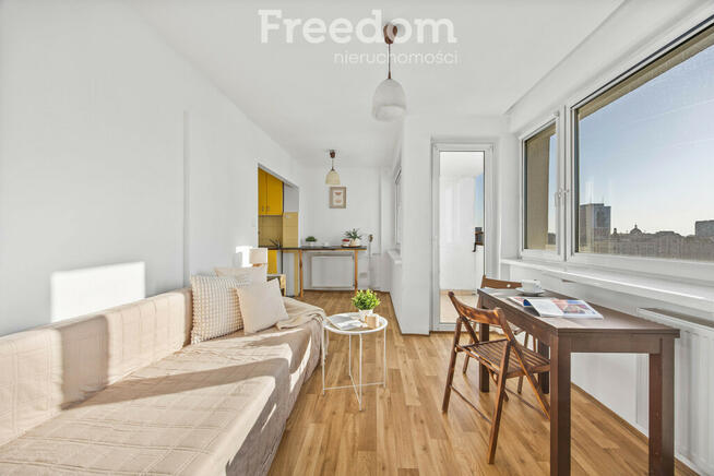 Kawalerka z widokiem na Pałac Kultury | Złota 11