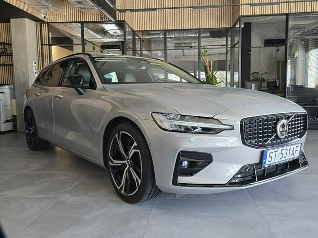 Volvo V60 B4(B) Plus Dark *Gwarancja*FV23%*