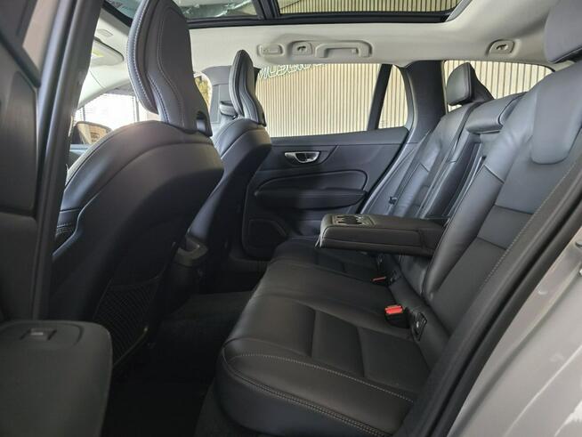 Volvo V60 B4(B) Plus Dark *Gwarancja*FV23%*