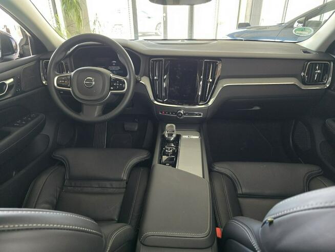 Volvo V60 B4(B) Plus Dark *Gwarancja*FV23%*