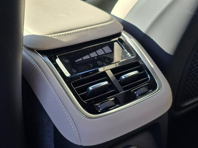 Volvo XC 90 T8 Plug-In AWD Plus Dark *Gwarancja*FV23%*