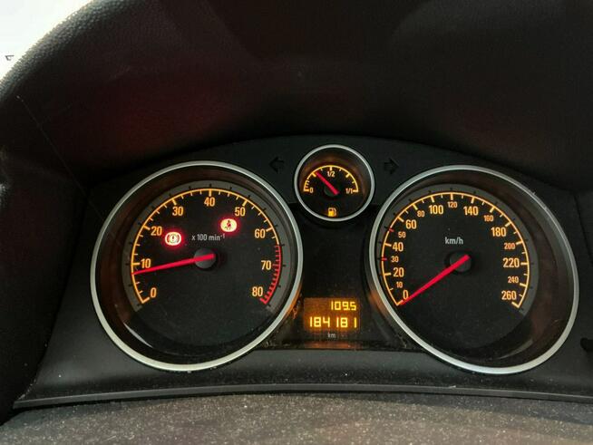 Opel Astra 1.4 benzyna 90km NAVI klimatyzacja BEZWYPADEK SERWIS 2010