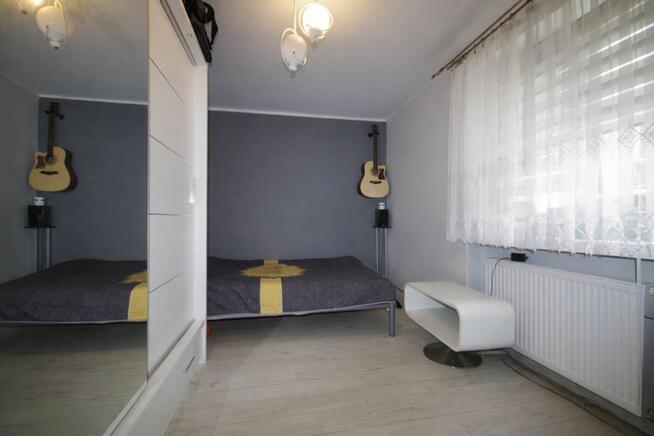 Dom w cichej okolicy – Janice