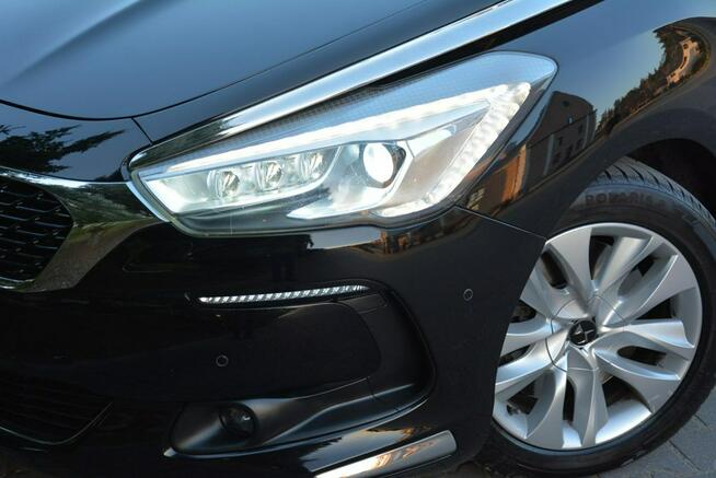 Citroen DS5 Lift Panorama Bi-xenon Denon Kamera 2xParkt. Ledy Navi Kamera ASO
