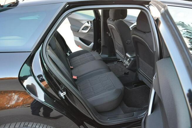 Citroen DS5 Lift Panorama Bi-xenon Denon Kamera 2xParkt. Ledy Navi Kamera ASO