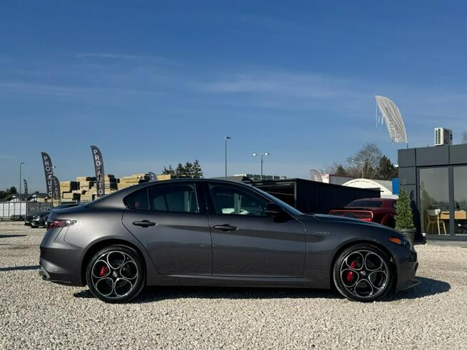 Alfa Romeo Giulia Panorama / Harman&Kardon / Asystent pasa / Key less / FV marża