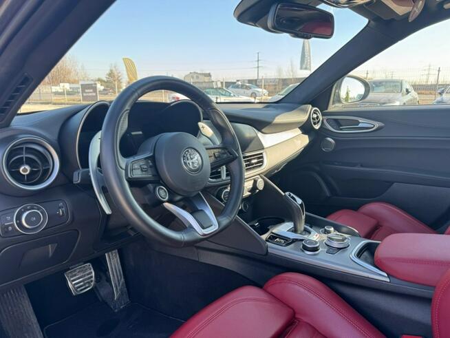 Alfa Romeo Giulia Panorama / Harman&Kardon / Asystent pasa / Key less / FV marża