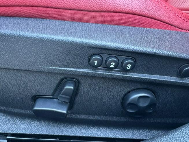 Alfa Romeo Giulia Panorama / Harman&Kardon / Asystent pasa / Key less / FV marża