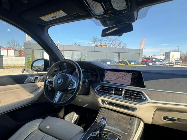 BMW X7 Bezwypadkowy / Serwis ASO / Dociągi / Panorama / Key less / FV 23%