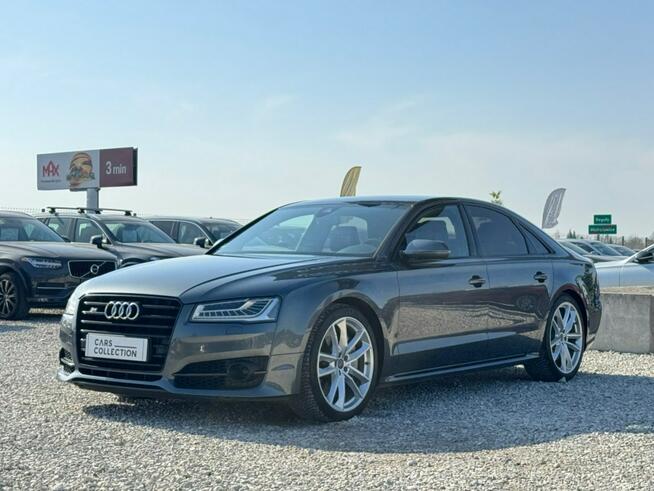 Audi S8 Dociągi drzwi / Pneumatyka / Ceramiczne hamulce / Key less / FV marża