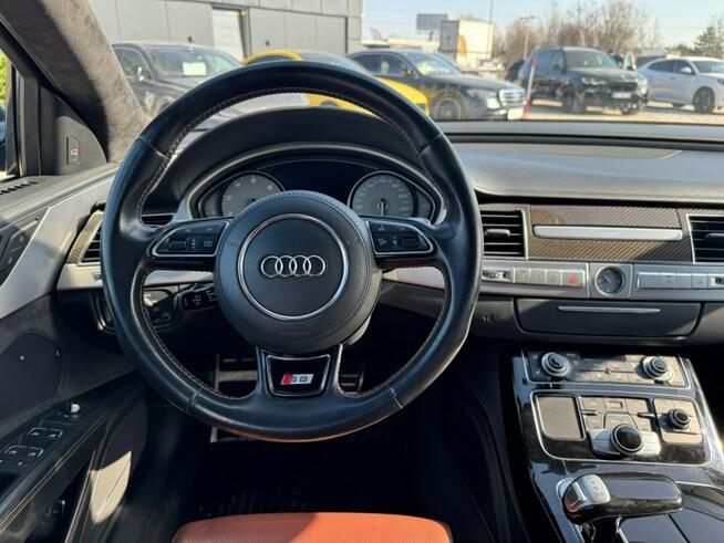 Audi S8 Dociągi drzwi / Pneumatyka / Ceramiczne hamulce / Key less / FV marża