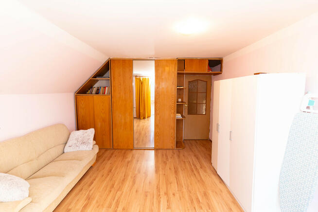 Dom przy mieście 130m2 działka 1400m2 Szewna