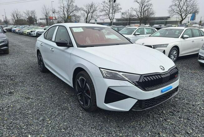 Škoda Octavia RS 2.0 TSI (265KM) rabat: 43 632 zł! Rocznik 2026 Różne kolory!