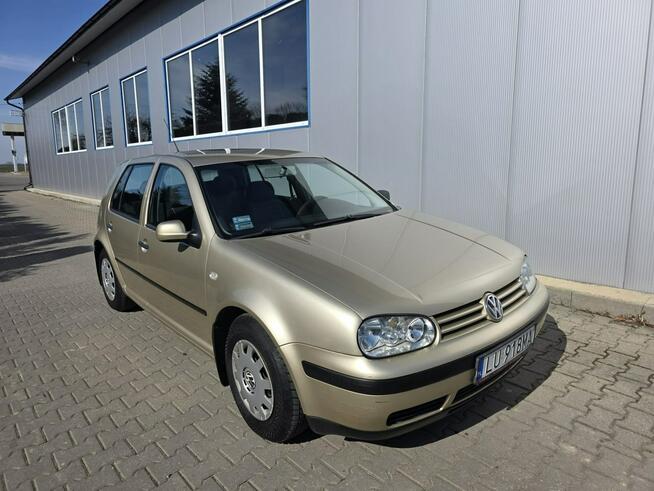 Volkswagen Golf Super kolor 1.4 benzyna salon Polska ważne opłaty