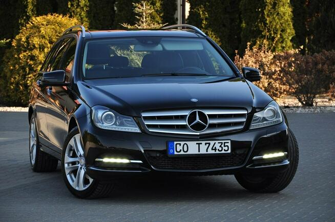 Mercedes C 200 1,8 Benz 184KM Lift Avangarda Xenon Led Navi Panorama Skóry PDC z DE !