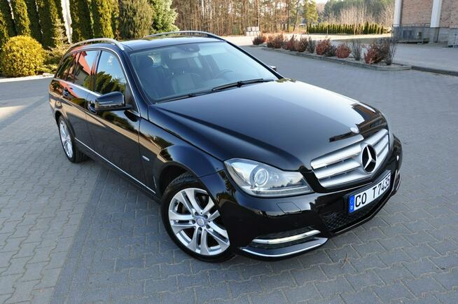 Mercedes C 200 1,8 Benz 184KM Lift Avangarda Xenon Led Navi Panorama Skóry PDC z DE !