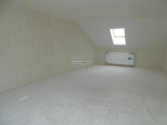 Lokal usługowy lub biuro w nowoczesnym budynku