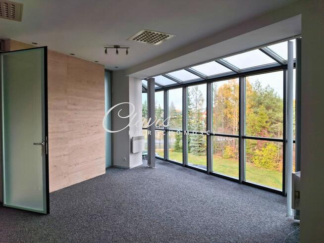 Lokale biurowe na pograniczu Piaseczna i Starej Iwicznej - różne powierzchnie