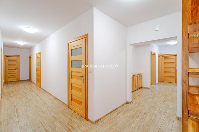 Dom Łomna gm. Nowy Wiśnicz