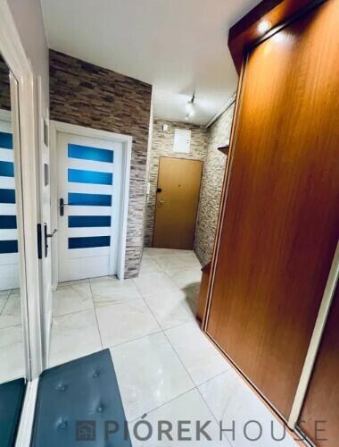 Dwupoziomowe mieszkanie na Rembertowie