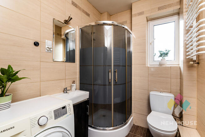 3 pok. mieszkanie przy Akademii Policji, parter