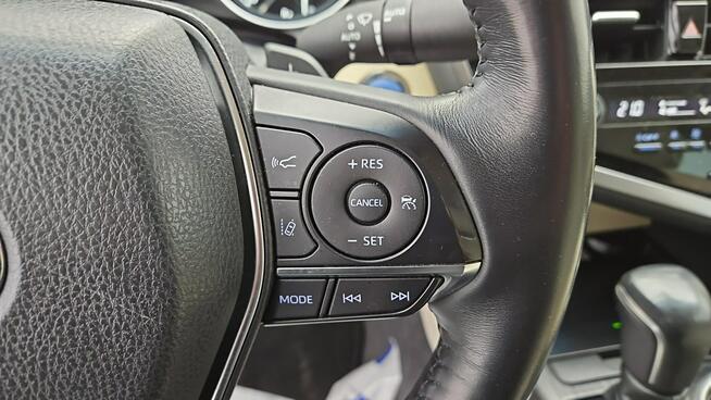 Toyota Camry 2.5 Hybrid Executive CVT ! Z Polskiego Salonu ! Faktura VAT !