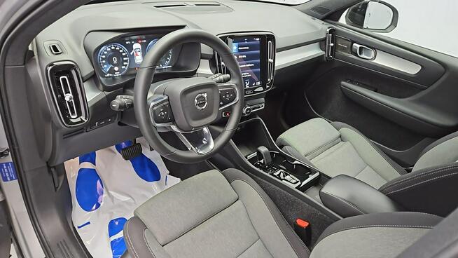 Volvo XC 40 Plug-In Hybrid Plus Dark aut ! Z Polskiego Salonu ! Faktura VAT !