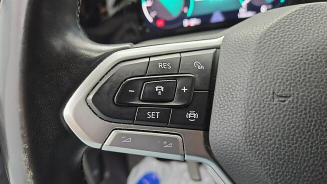 Volkswagen Golf VIII 2.0 TDI Life ! Z Polskiego Salonu ! Faktura VAT !