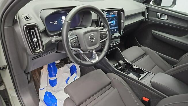 Volvo XC 40 73kWh P6 Recharge Core aut ! Z Polskiego Salonu ! Faktura VAT !