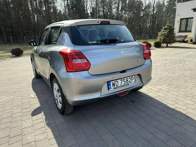 Suzuki Swift Polski Salon