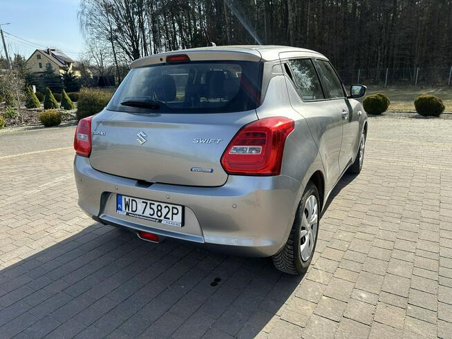 Suzuki Swift Polski Salon