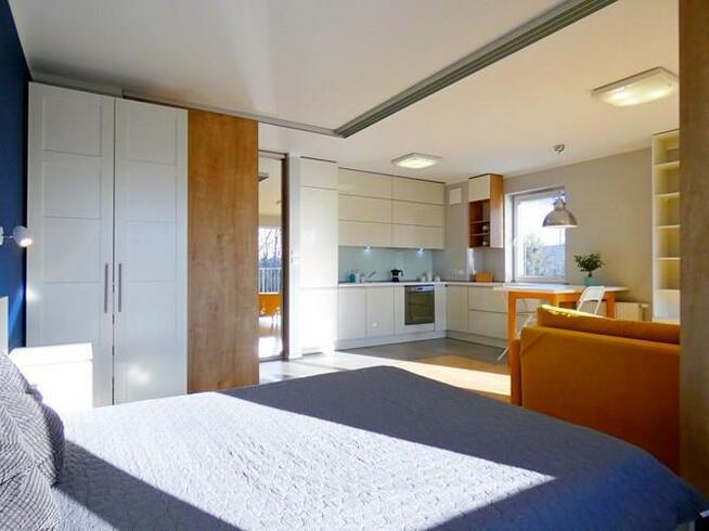 Żabiniec 38, Olsza, 2 pokoje z balkonem i garażem