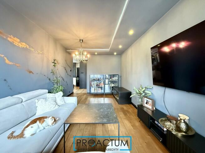 44 m2, 2 pokoje, loggia, winda, blisko starówki!