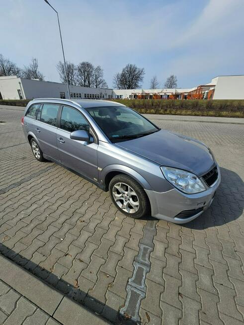 Opel Vectra Hak - 2005 r - 1.9 dci