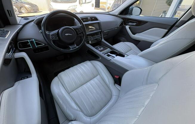 Jaguar F-PACE 3.0 D V6 | Stan BDB | 4X4 |