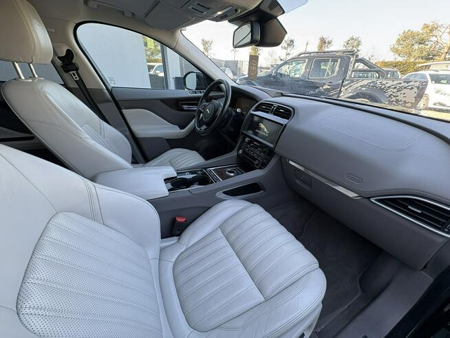 Jaguar F-PACE 3.0 D V6 | Stan BDB | 4X4 |