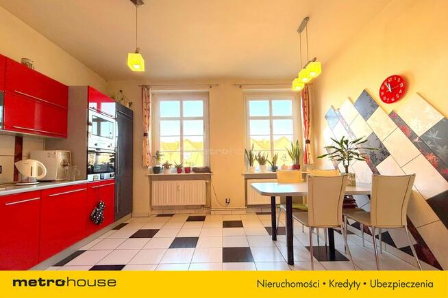 Mieszkanie z ogrzewaniem miejskim o pow. 94,65m2.