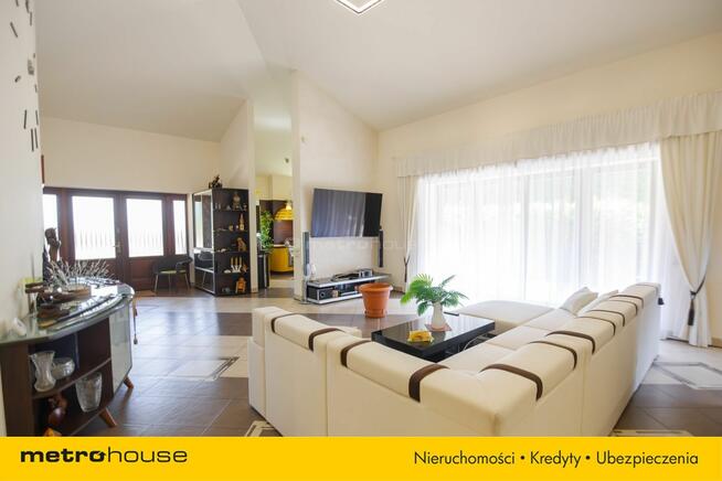 Wyjątkowa Posiadłość Pod Łodzią