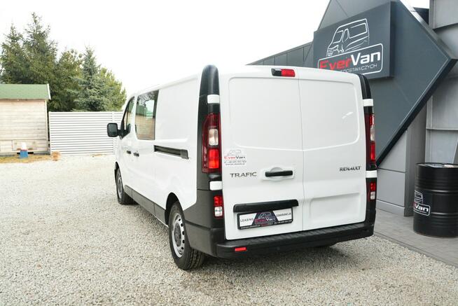 Renault Trafic long L2H1 brygadówka 7-osobowy 2,0 150KM pełna opcja 2-stronne drzwi
