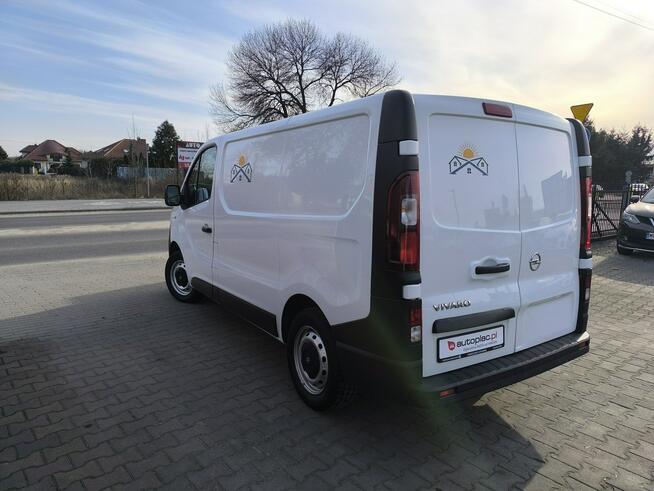 Opel Vivaro 1.6 CDTi 90KM Klimatyzacja Navi Trafic