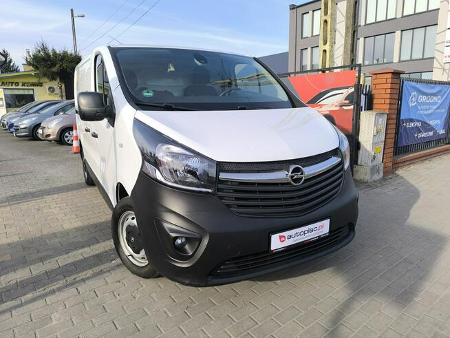 Opel Vivaro 1.6 CDTi 90KM Klimatyzacja Navi Trafic