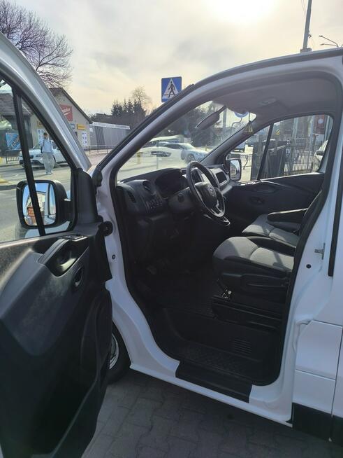 Opel Vivaro 1.6 CDTi 90KM Klimatyzacja Navi Trafic