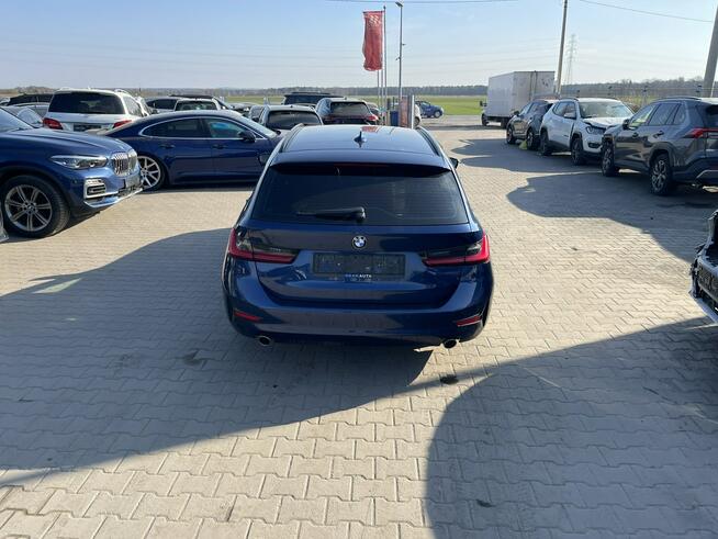 BMW 318 HAK Automat Skóra Klimatronik