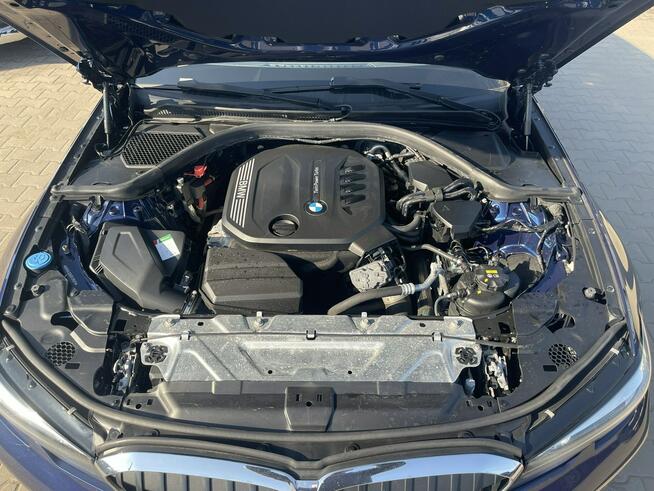 BMW 318 HAK Automat Skóra Klimatronik