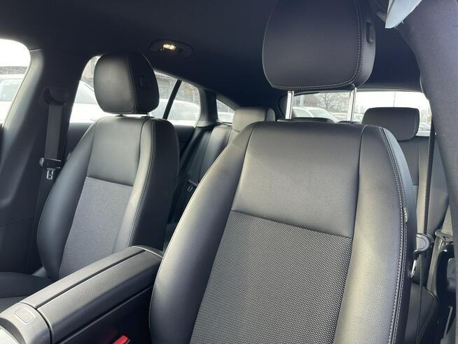 Mercedes CLA 180 Automat Skóra Podgrzewanie Kamera